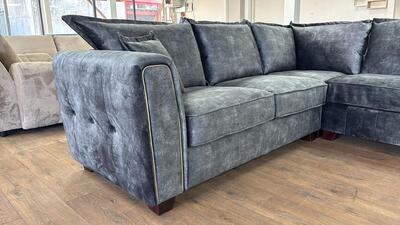 Slowmo Sofa Black Large Corner